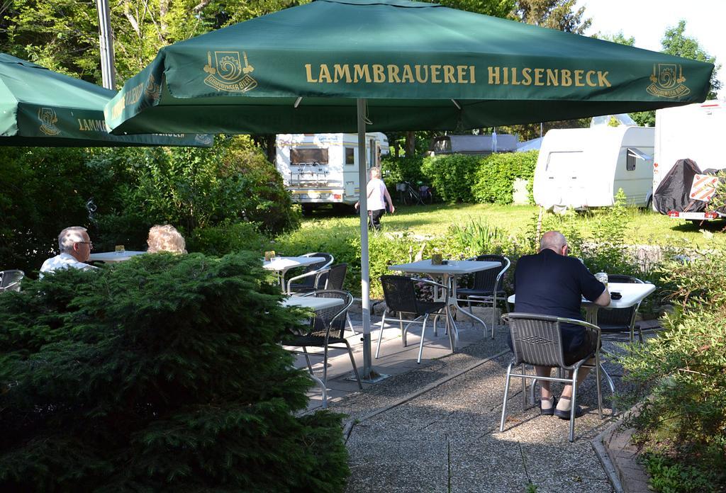 Campingplatz Aichelberg Hotel Aichelberg  Buitenkant foto